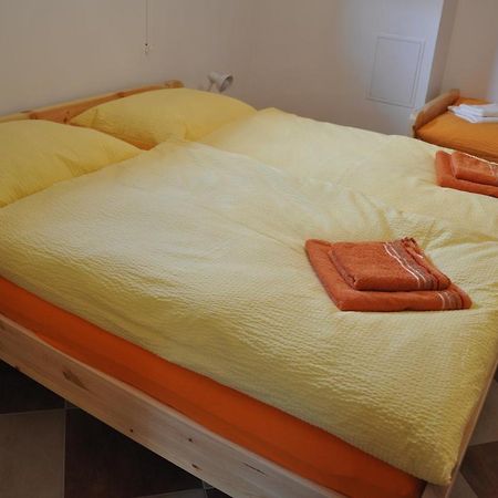 Privatzimmer Bendl Steinhaus am Semmering Exterior foto